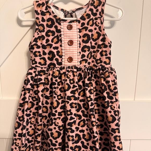 Swoon Baby Girl's Dress Size 4T Leopard Animal Print So Cute! - Picture 1 of 5